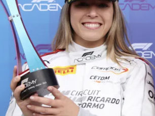 Fast But Feminine? A Discourse Analysis of Women in Formula 1 Media