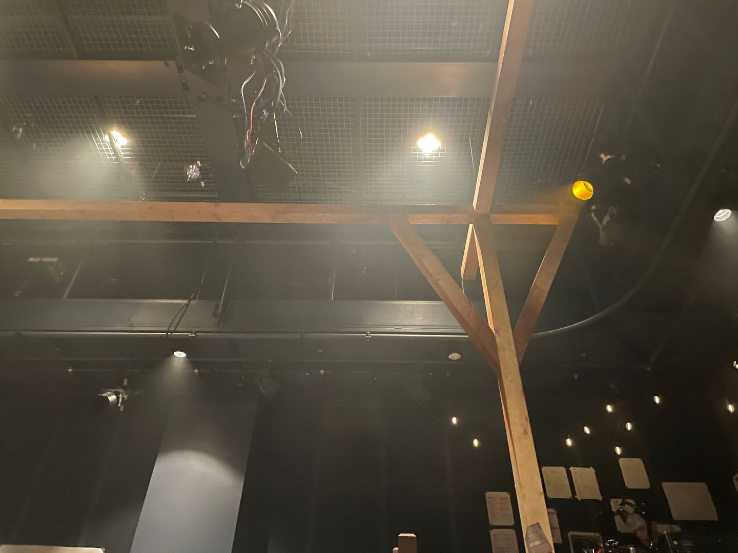 Inseparables Support Beams Upon Installation