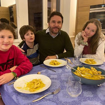 The solidarity dinner, an initiative born from lockdown