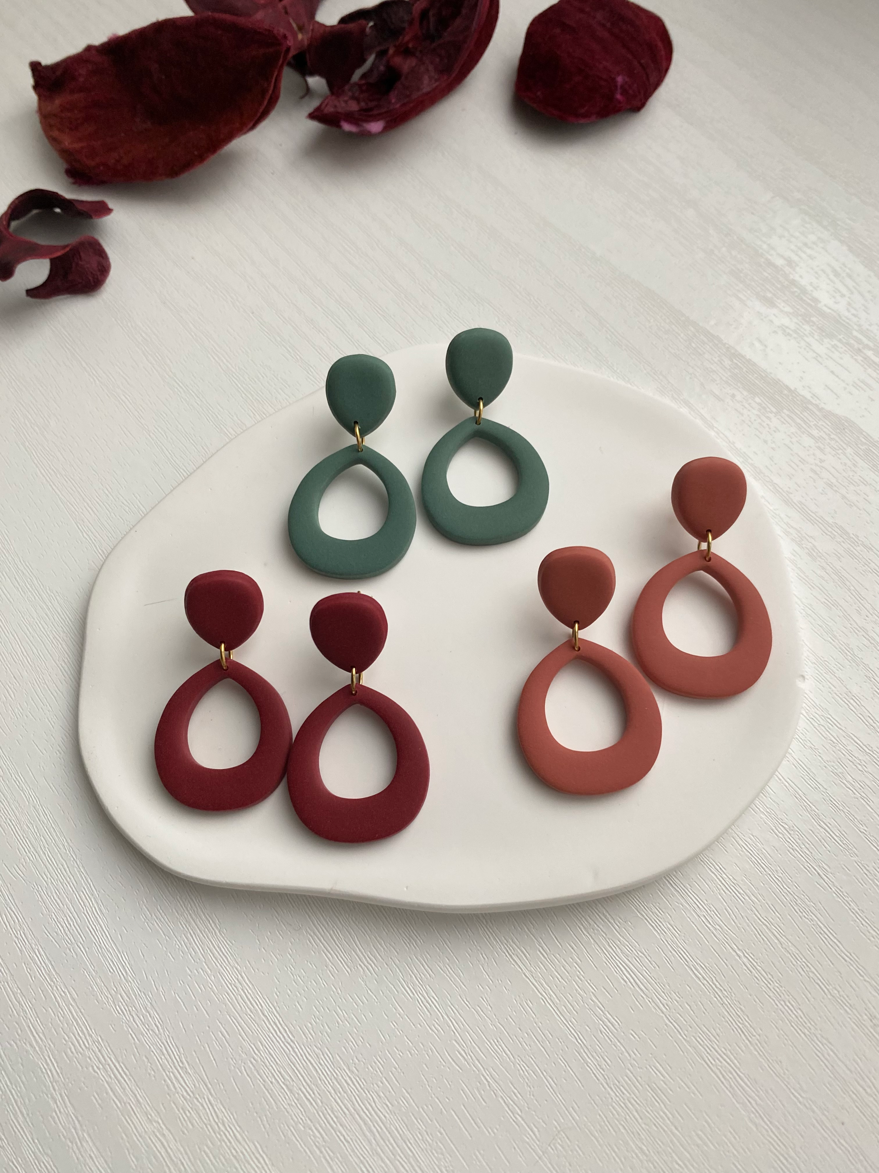 Les boucles d'oreilles Haru