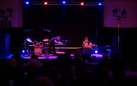 Fabrice Bony : Lithophones
Marc Niess : Trompette & Effets