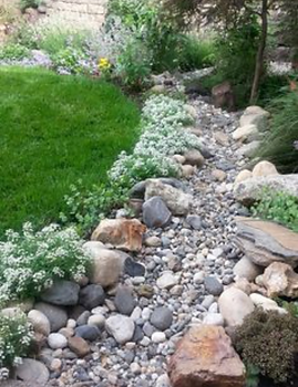 Dry river stream!
