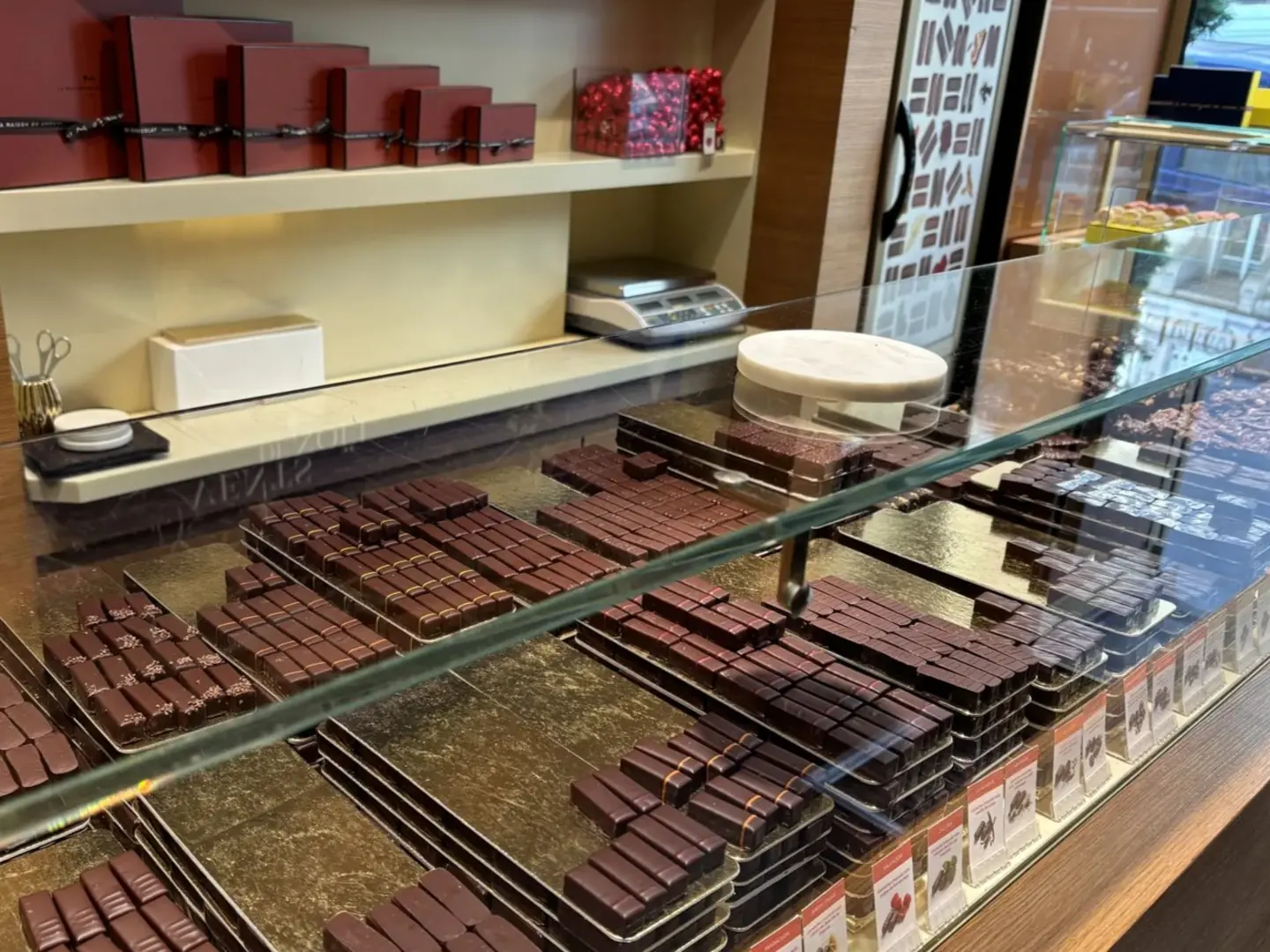 La Maison du Chocolat boutique with fine chocolate ganaches in Paris