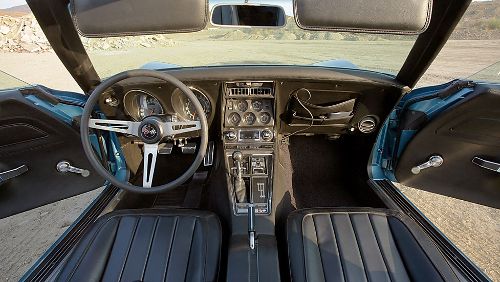 INTERIOR WIDE CROP 1024.jpg