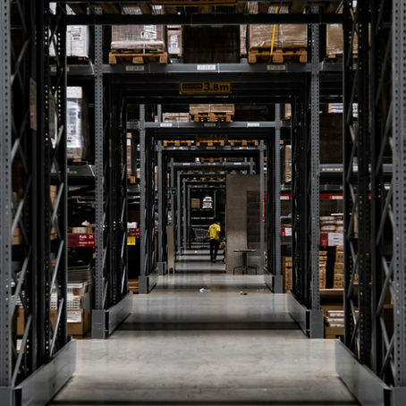 How to Choose the Right Equipment for Your Material Handling Needs