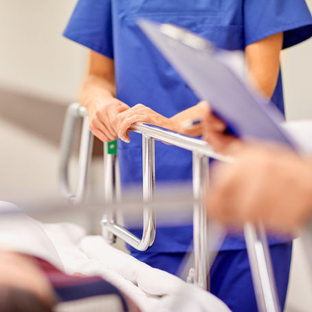 L'estate infernale dei reparti di medicina interna