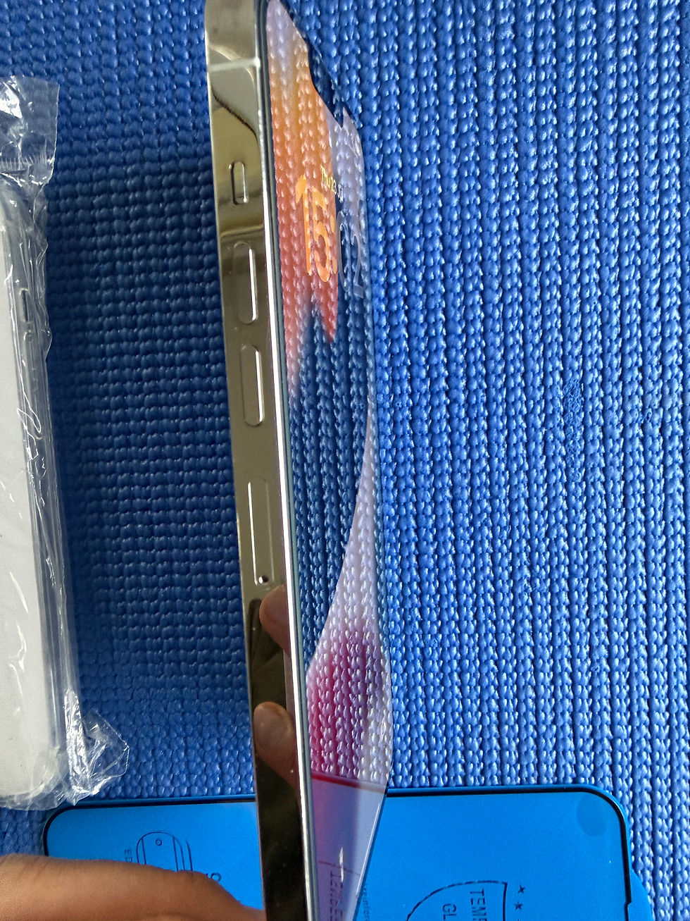 Thumbnail: iPhone 13 Pro Max 128GB Silver & Accessories - Excellent condition
