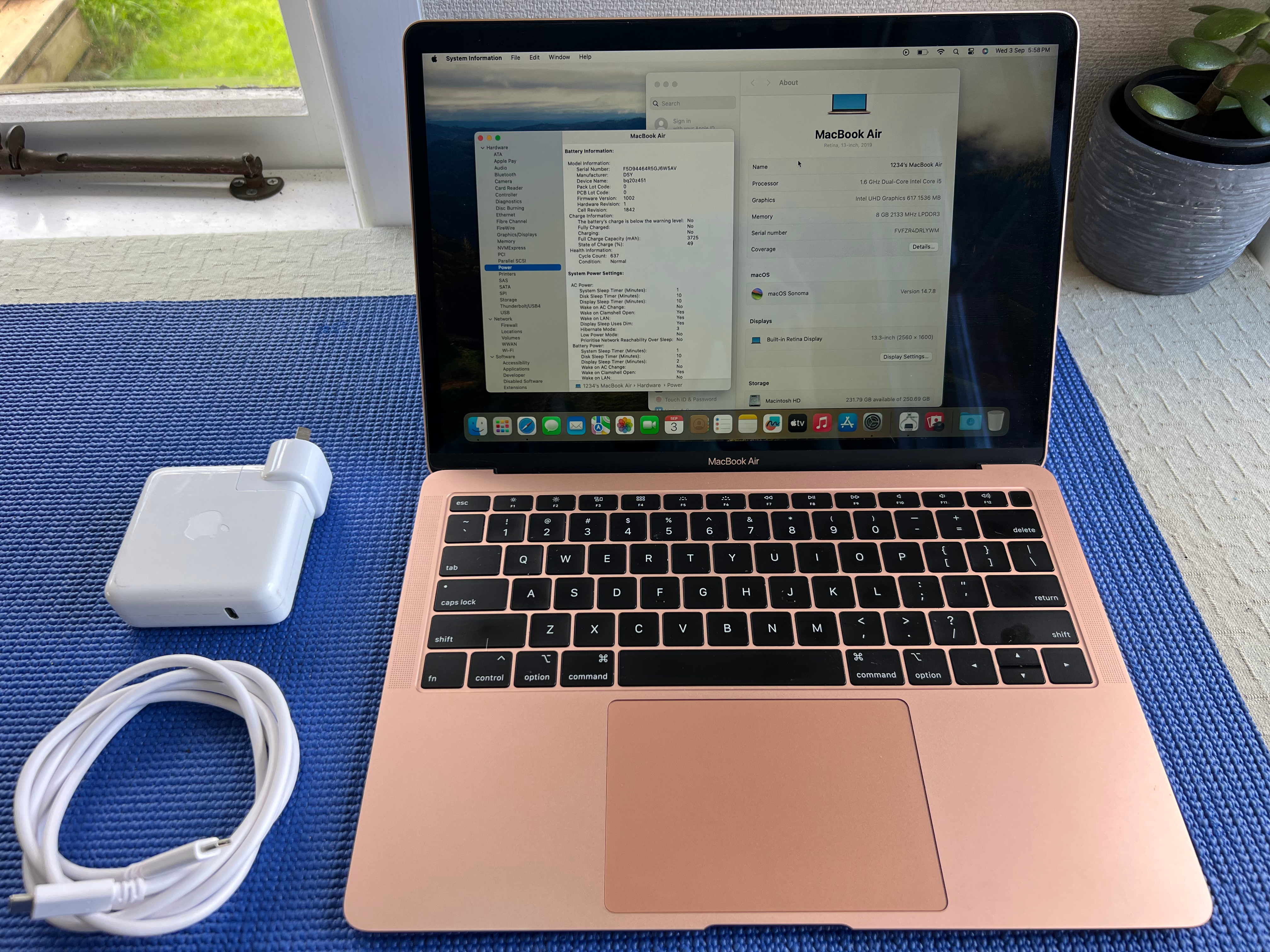 Gold MacBook Air Retina 13” 2019 i5 8GB 256GB Sonoma Ms Office - Excellent condi