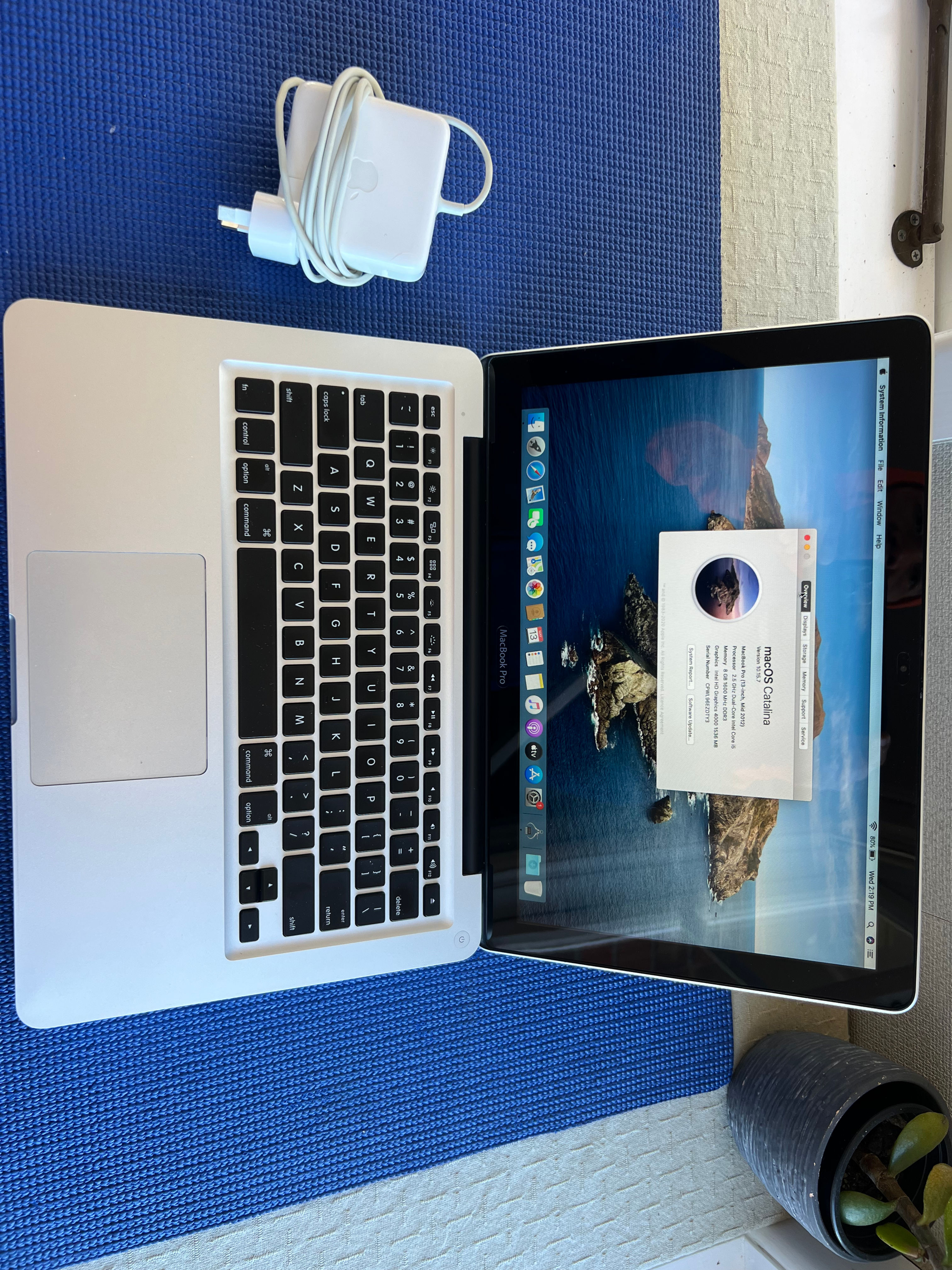 As new MacBook Pro (13-inch, Mid 2012) i5 8GB RAM SSD 256GB excellent condition 