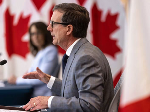 Bank of Canada Holds Rates at 2.25% as Global Tensions Add Inflation Pressure