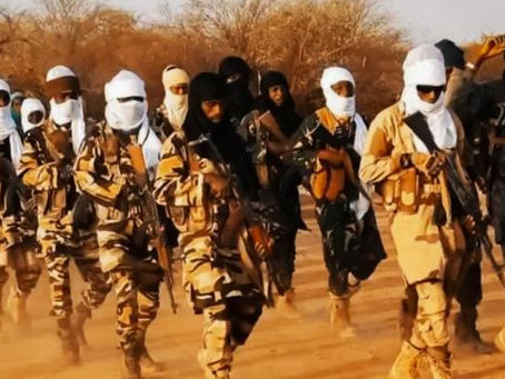 Niamey : le JNIM revendique l’audacieuse attaque contre l’aéroport Diori Hamani
