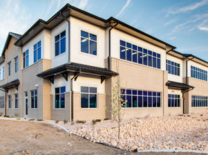 Riverton Professional Plaza Completed