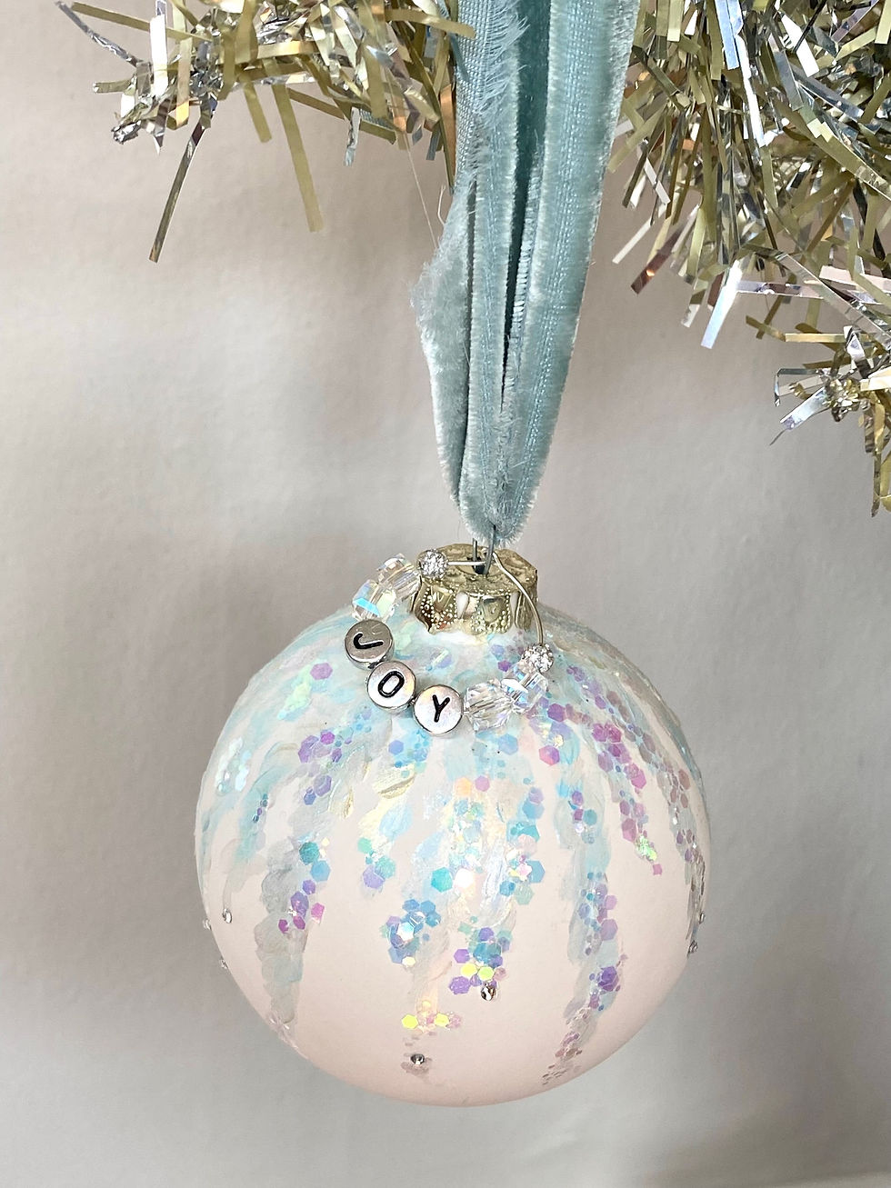 wonderland ornament