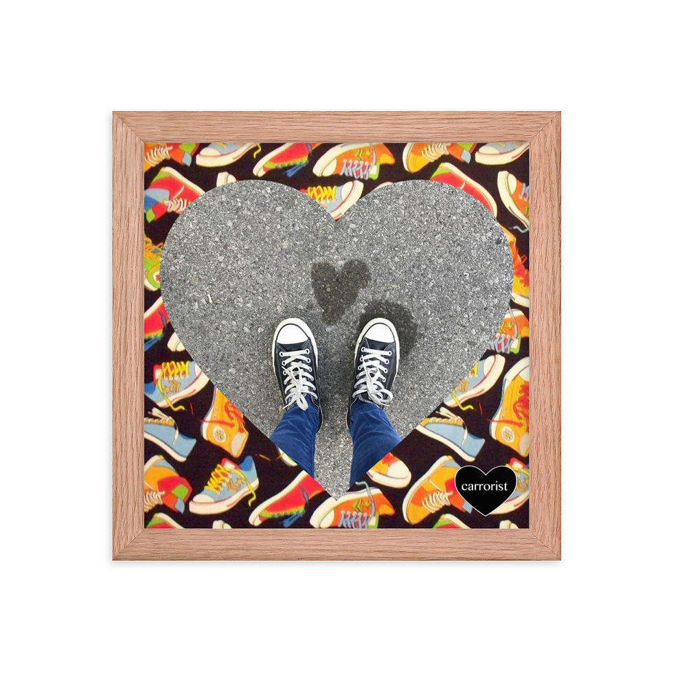 Thumbnail: Pop Heart Poster  "I love Chucks" (framed)
