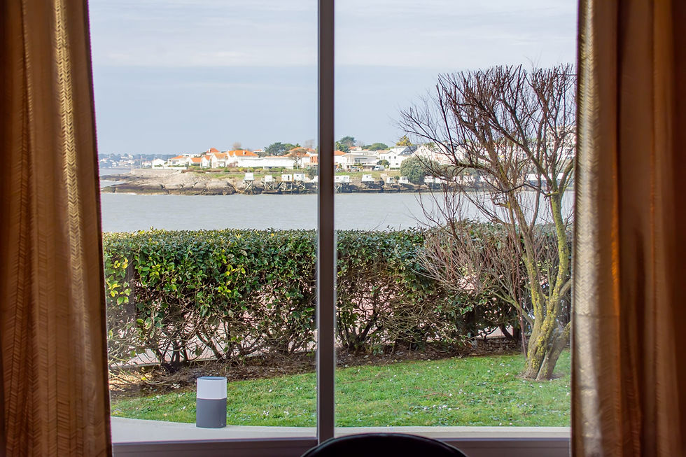 Vue sur mer terracotta