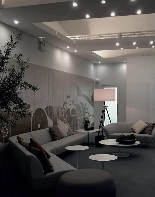 HKT Chairman SUITE 1.png