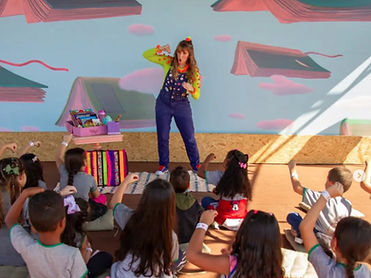 contação de histórias_edited.jpg