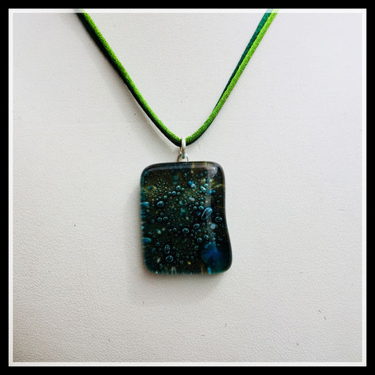 Bijoux en verre, fusing, artiste verrier