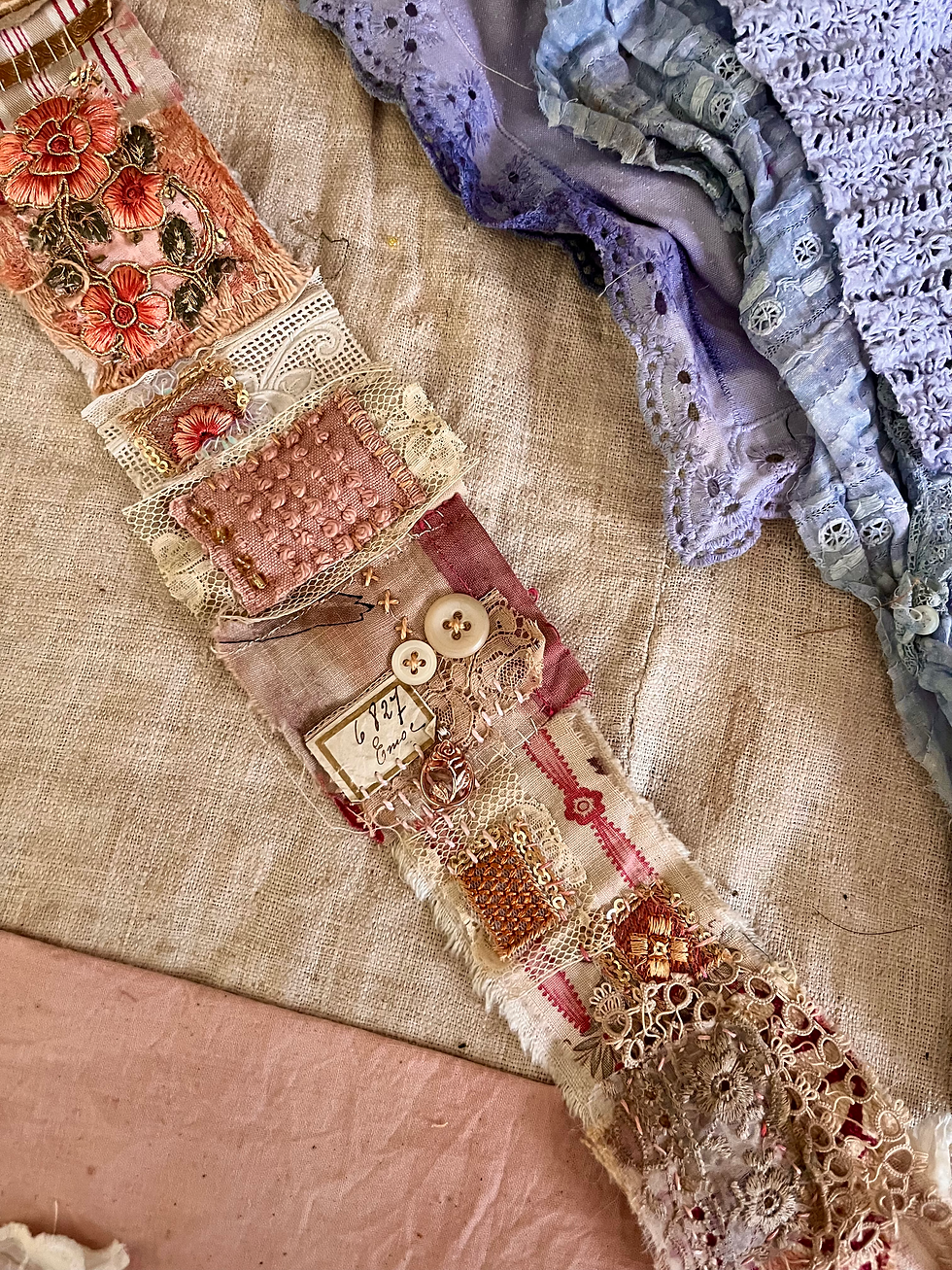 Thumbnail: embroidered antique snippet art roll