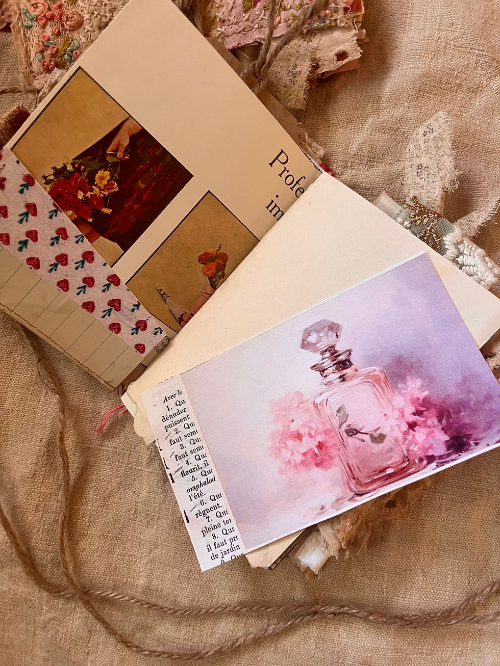 Thumbnail: embroidered field notes journal 