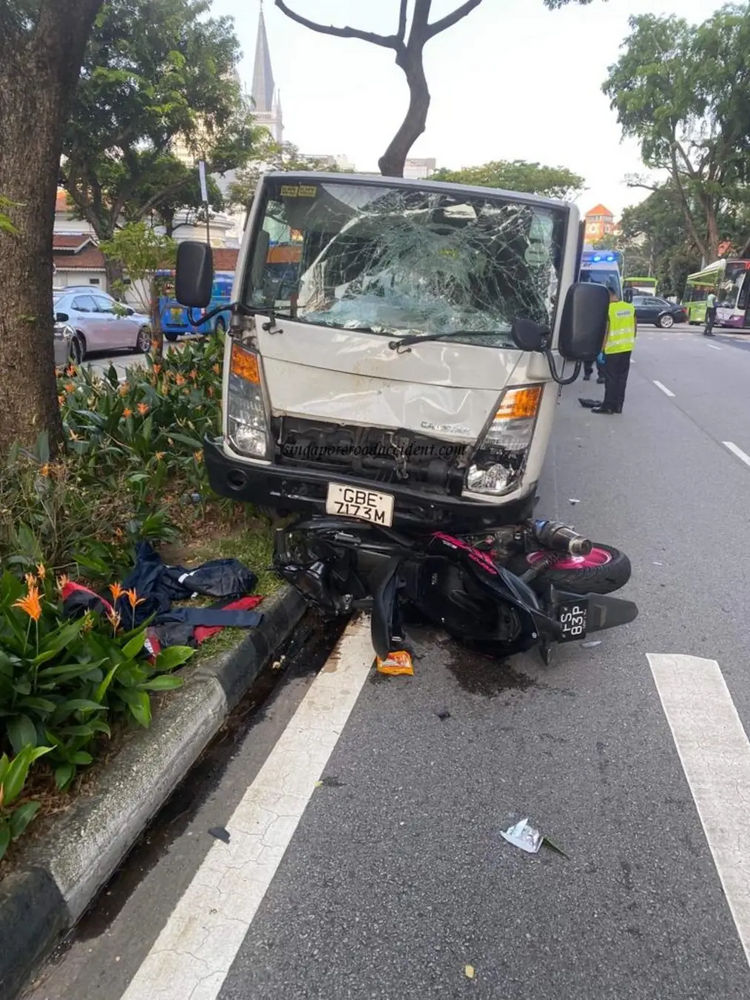 Serious accident at junction of Victoria Street and Bras Basah Road