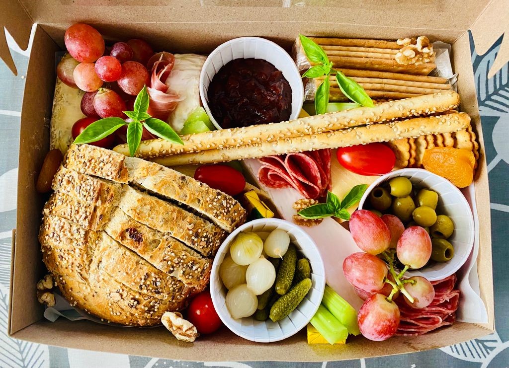 Ploughman's Box