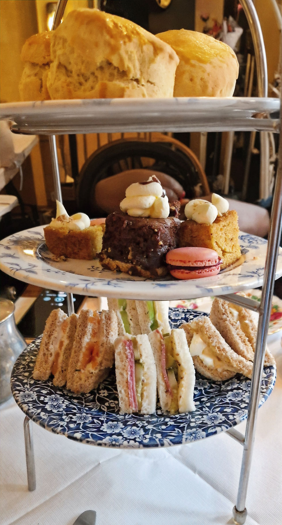 Afternoon tea stand