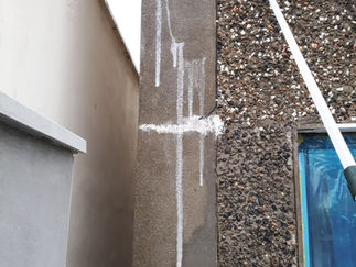 Applying sealer to wall for bonding ,