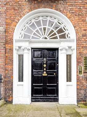 Colourful-Georgian-Door-In-Dub-286891135.jpg