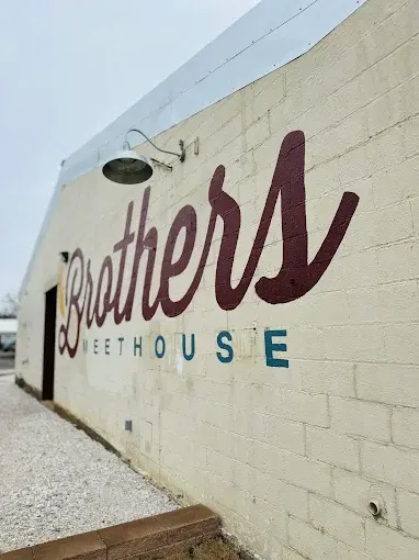 Brother's Meethouse Dinner & Patio