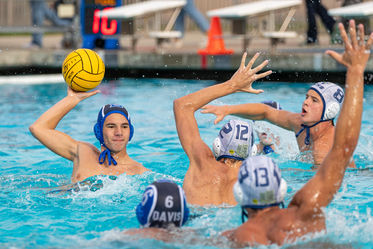 20211029_DavisRiverCity_H20Polo_35.jpeg