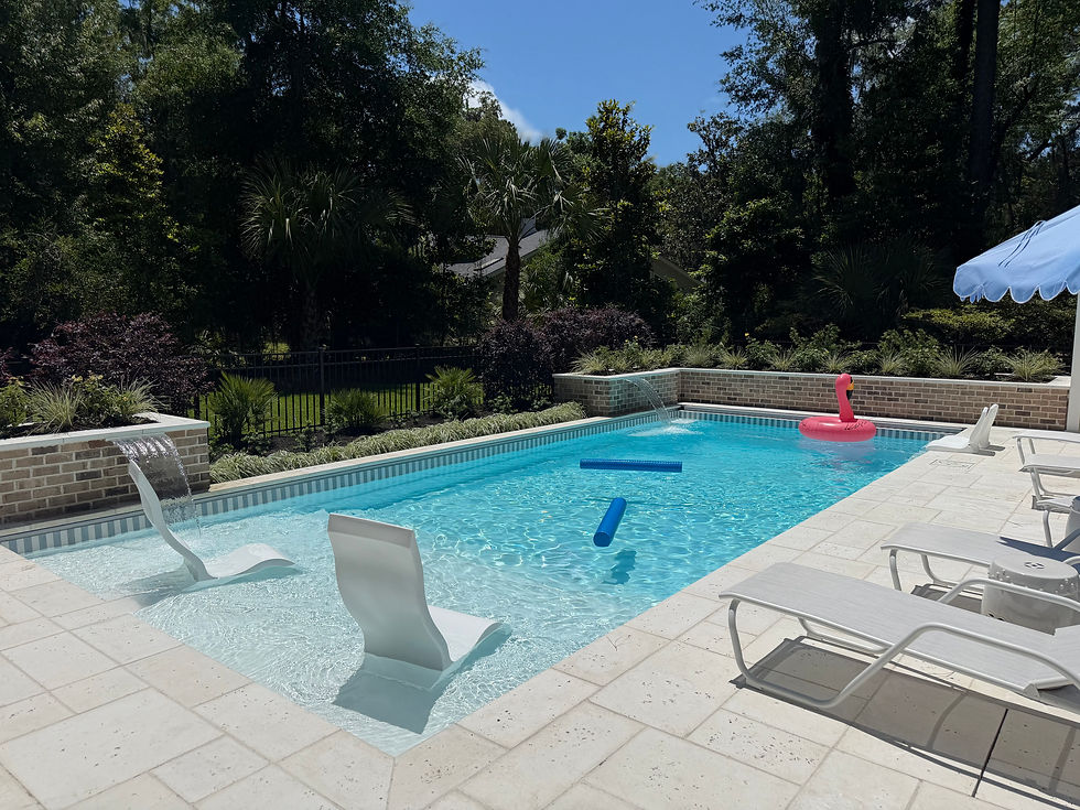 Fiberglass Lounge Pool