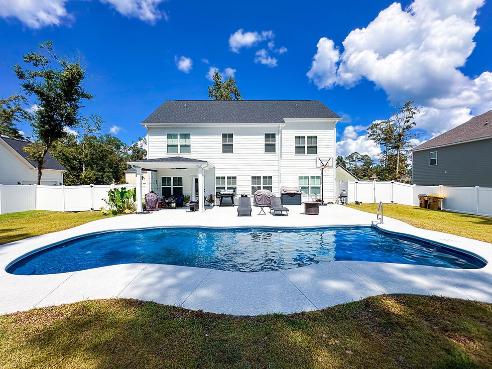 Large Freeform Fiberglass Pool