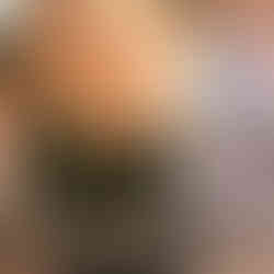 woman wearing completed shirt