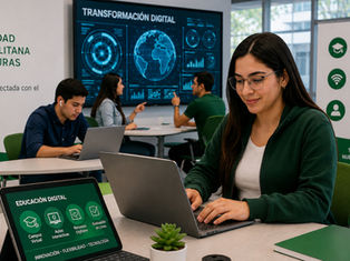 Estudiantes de la Universidad Metropolitana de Honduras utilizan herramientas digitales en un entorno académico de transformación digital.