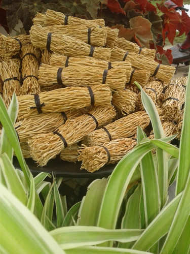 Fagotin réalisé en Vétiver naturel | Arome de maison