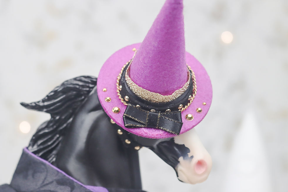 Thumbnail: Salem - Traditional Scale Witch Costume Set