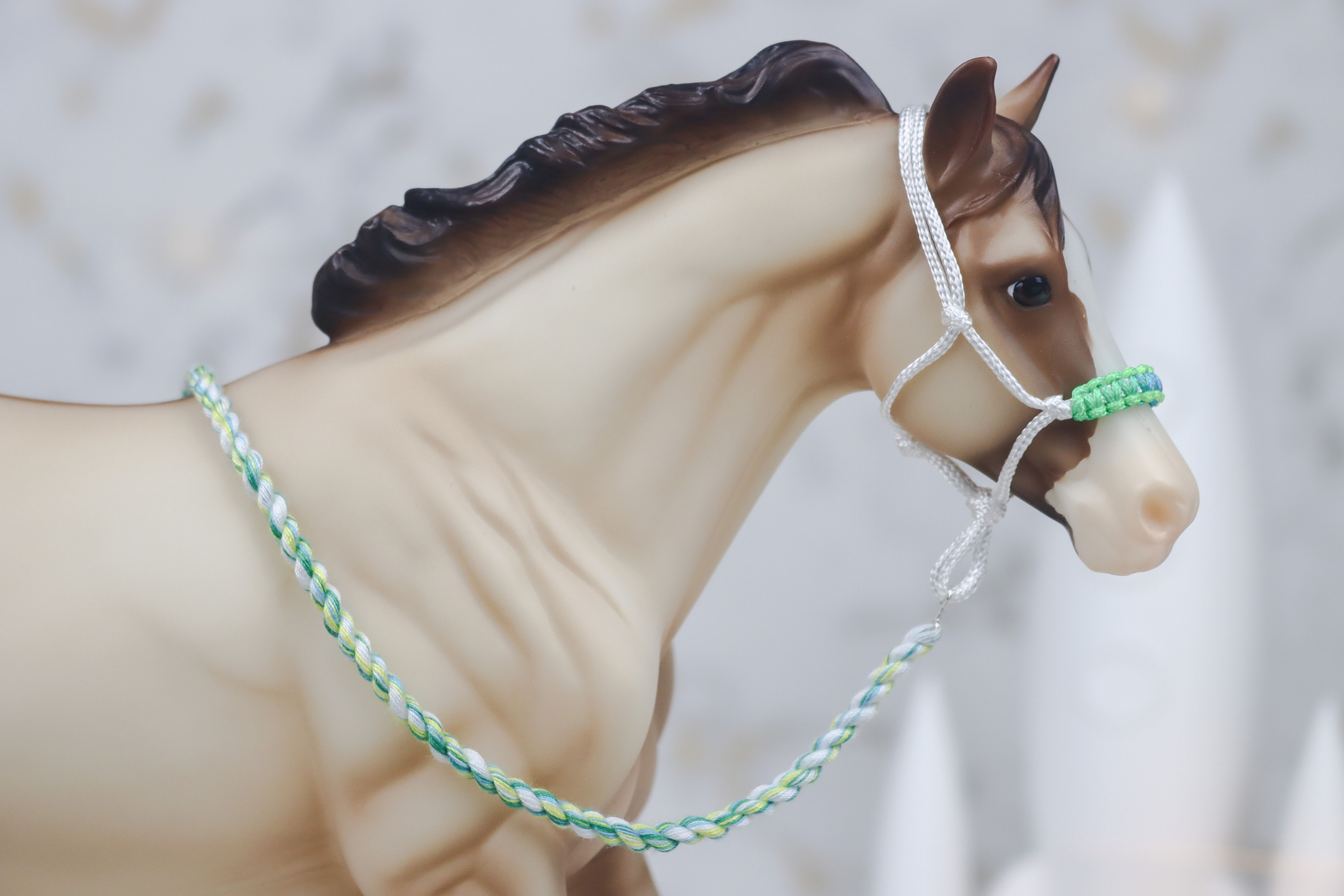 Porto - Traditional Scale Rope Halter Set