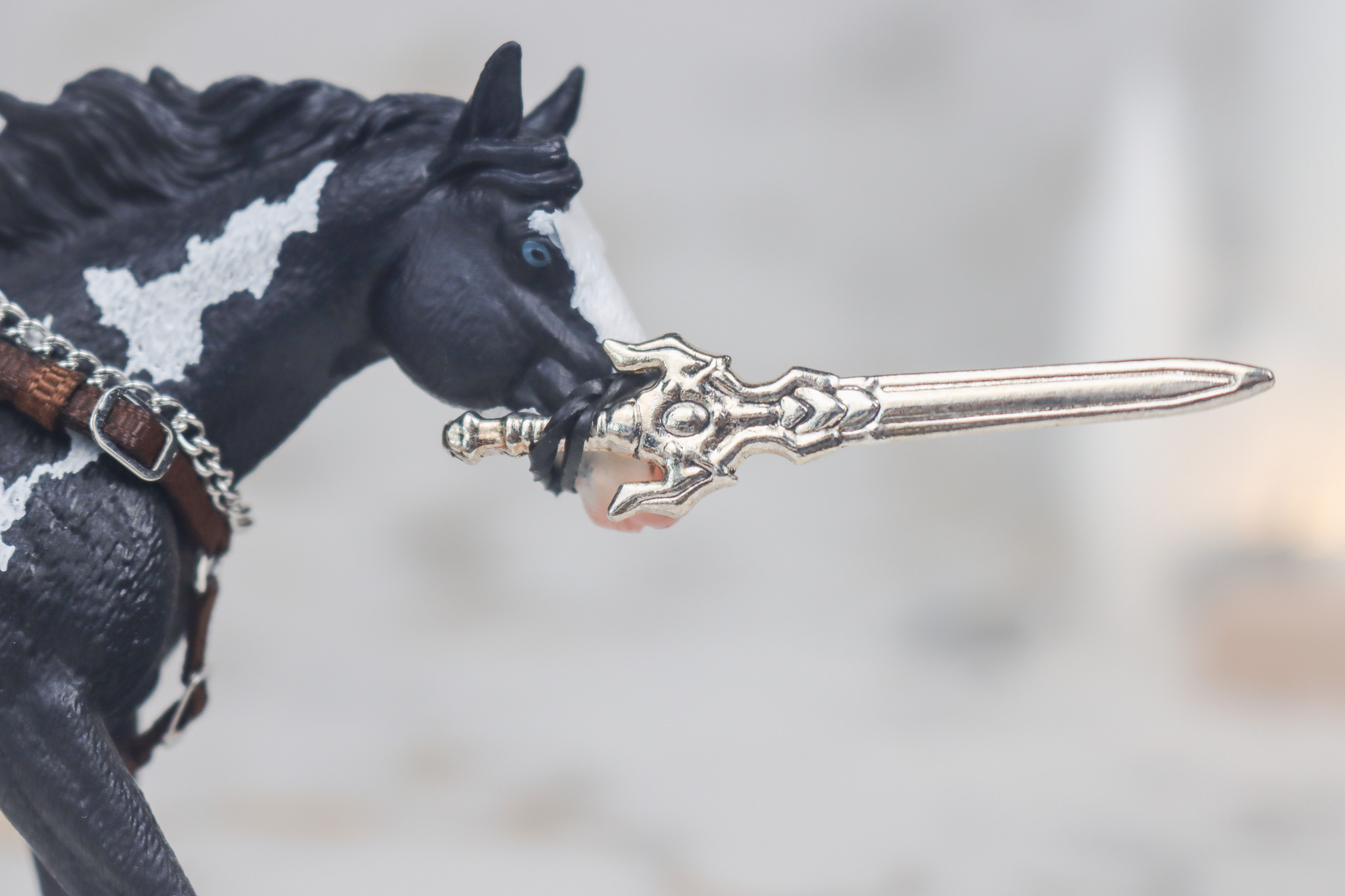 Schleich Scale Sword
