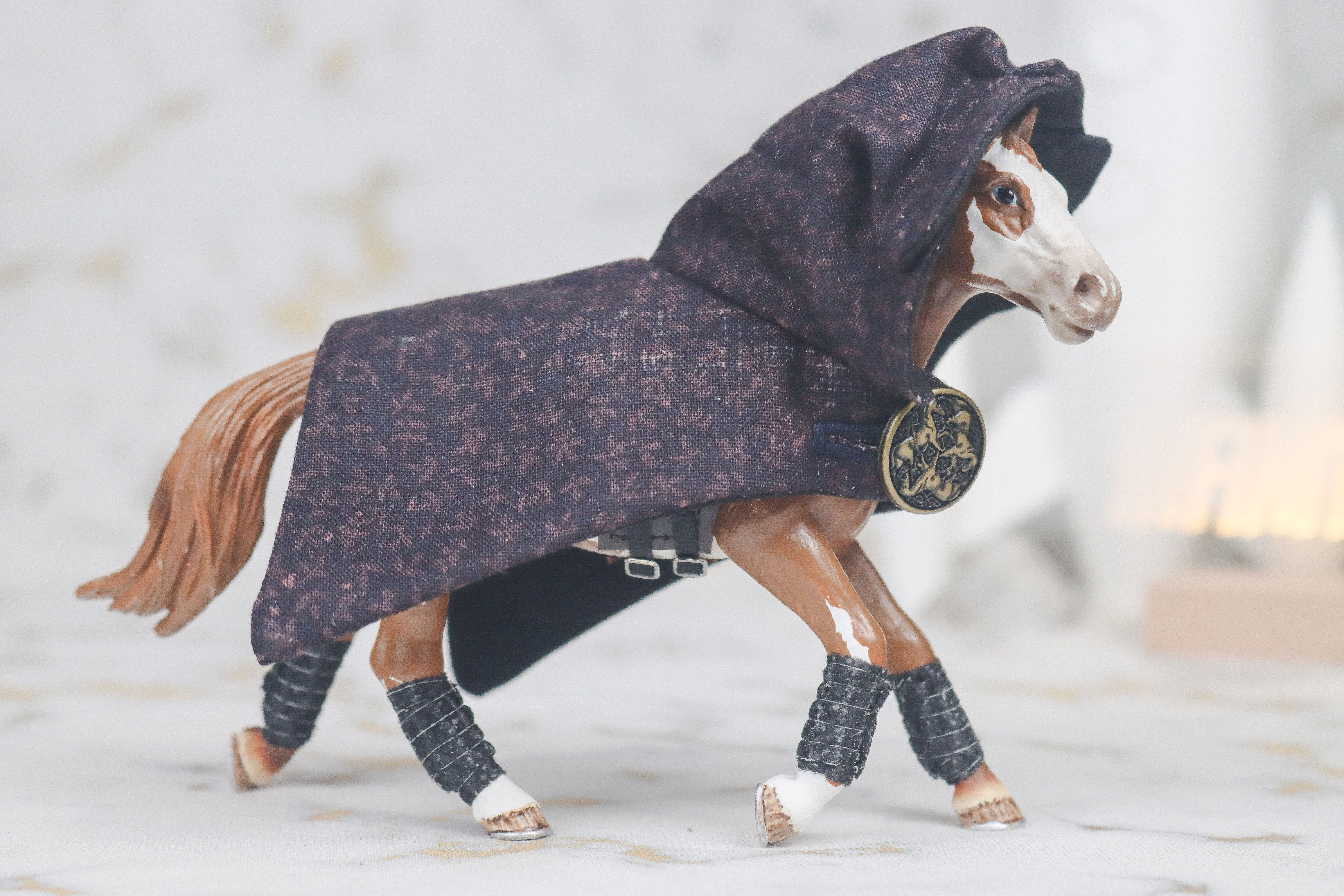 Bandit - Schleich Horse Costume Set
