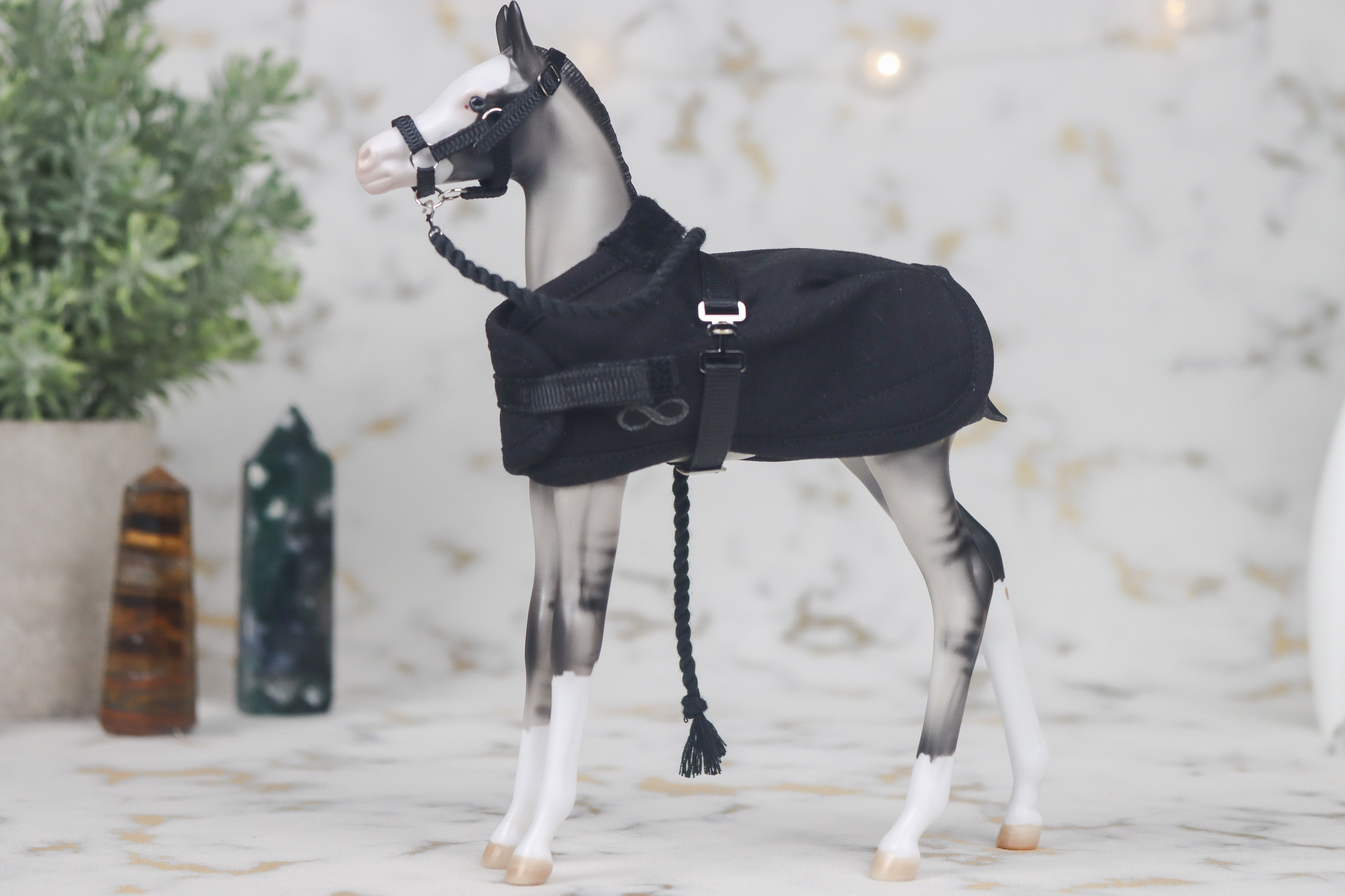 Onyx - Traditional Scale Foal Blanket Set