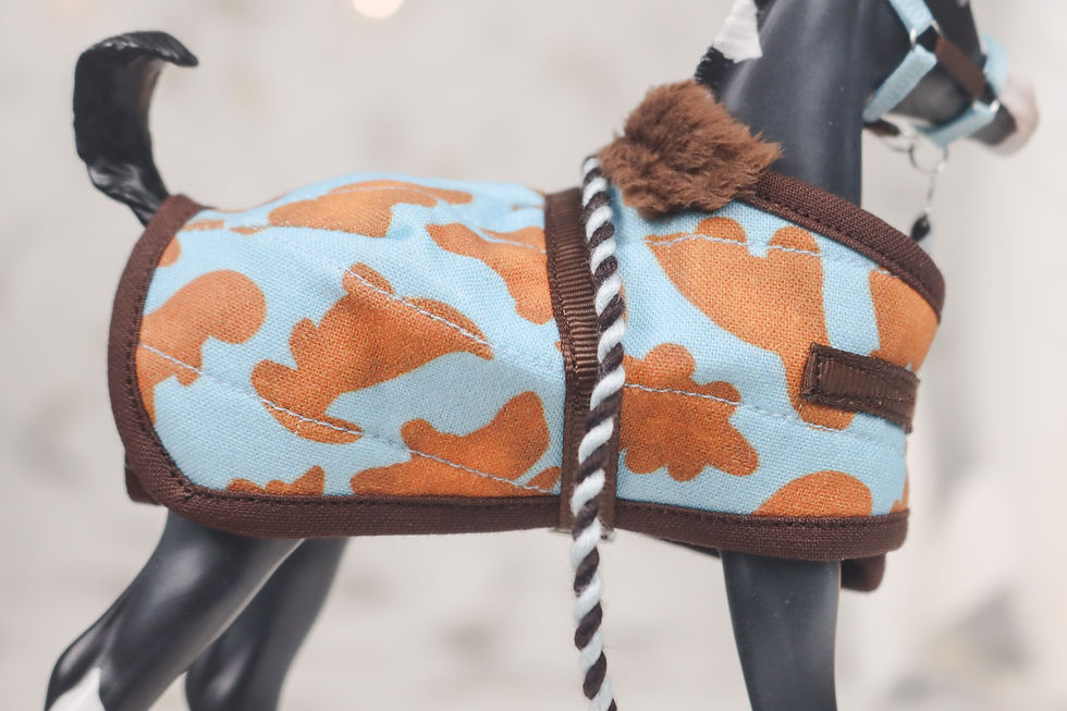 Thumbnail: Jurassic Snacks - Traditional Scale Foal Blanket Set