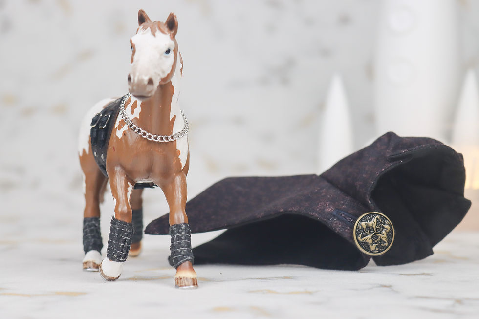 Thumbnail: Bandit - Schleich Horse Costume Set