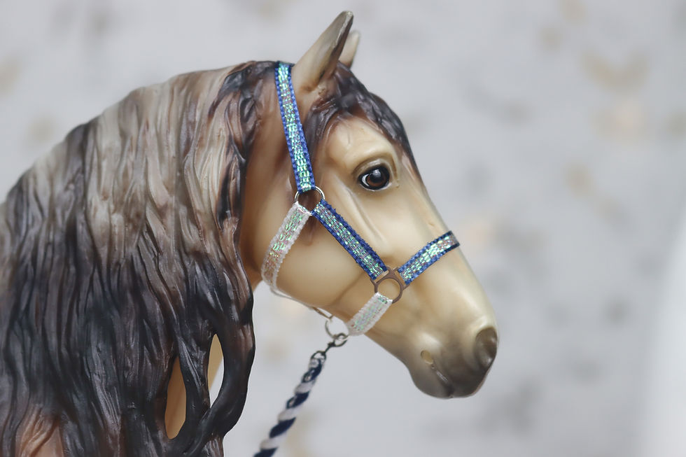 Thumbnail: Custom Made-To-Order Traditional Scale Gummi Shark Halter Set