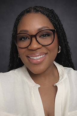 2026_Author Pic_Margeaux West.png