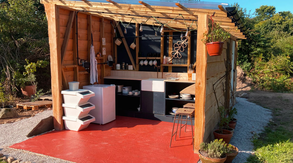 Field kitchen