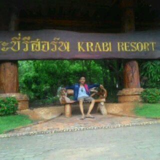 Akhmad Mustofa Aqil_443810