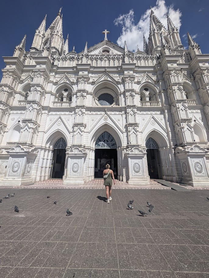 Hannah walking into a Catholic church in San Salvador