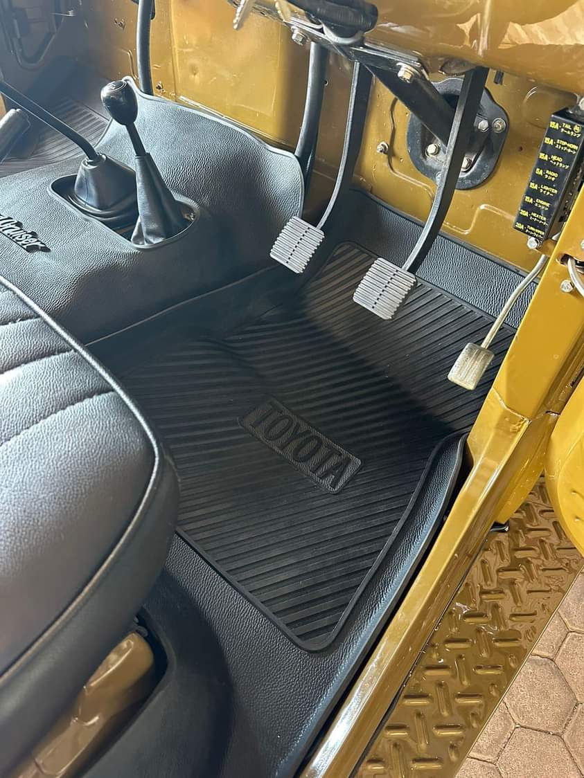 Thumbnail: FJ40 Heavy Duty Moulded Mats