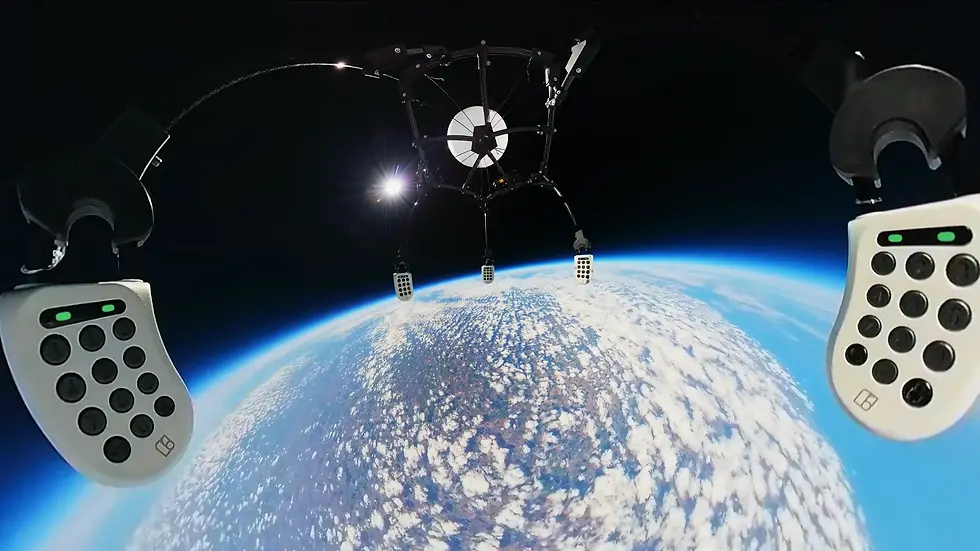 360 reframe of Igloo Smart Padlock 2 in space